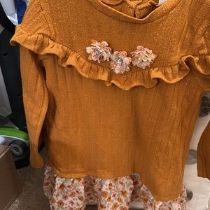 Little Lass shirt size 6 girls